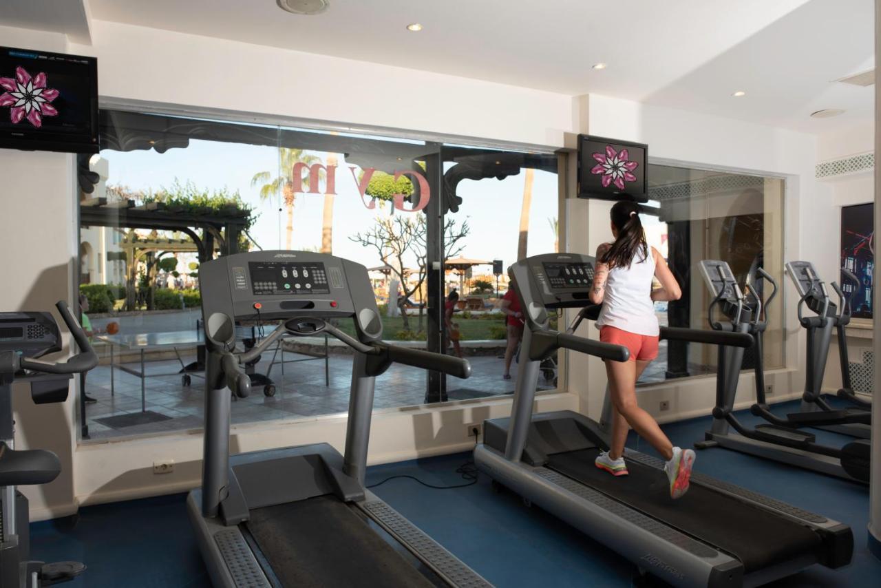 Charmillion Gardens Aquapark Hotel Sharm el-Sheikh Ngoại thất bức ảnh The gym at the hotel