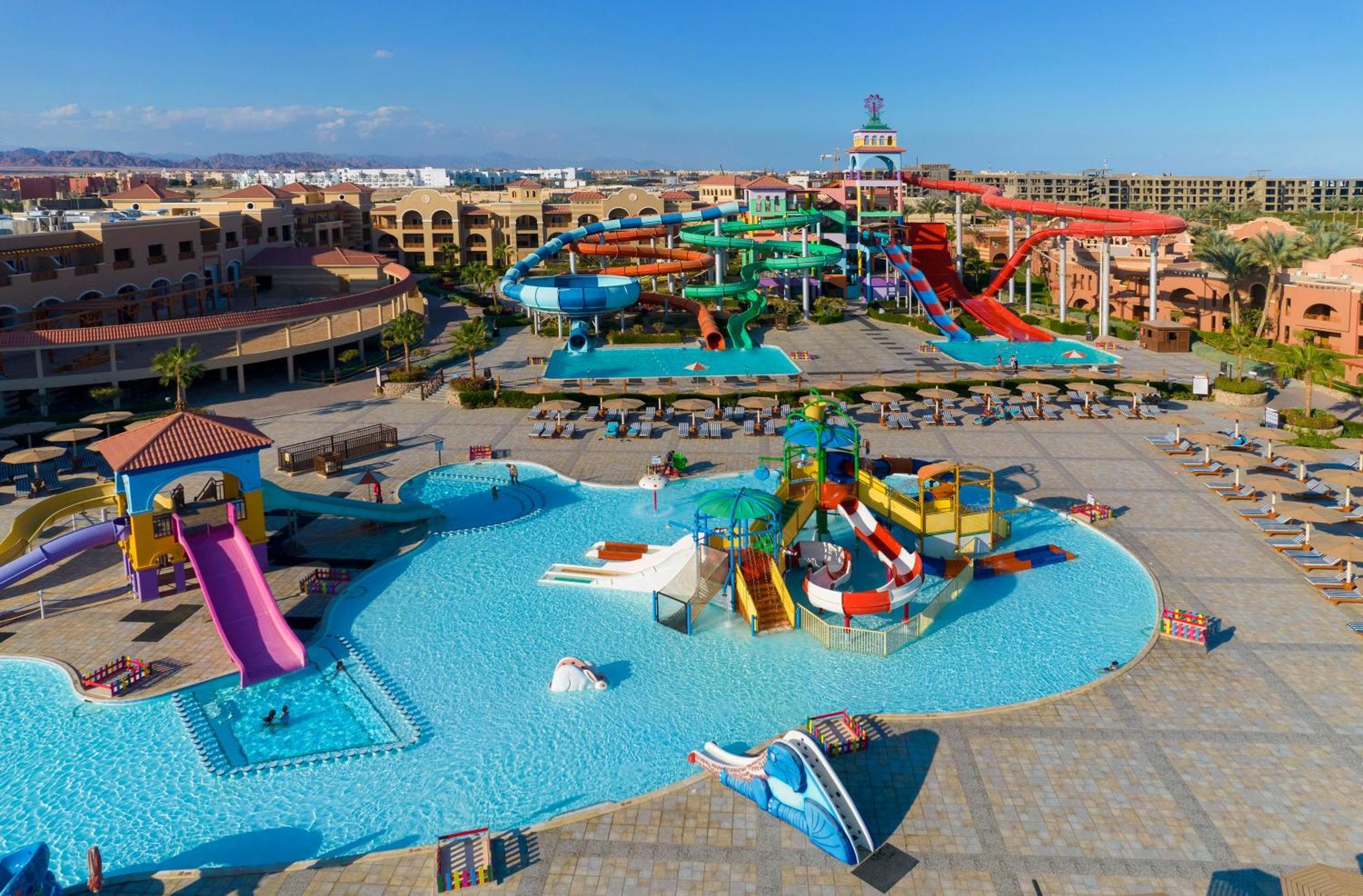 Charmillion Gardens Aquapark Hotel Sharm el-Sheikh Ngoại thất bức ảnh Aerial view of the park