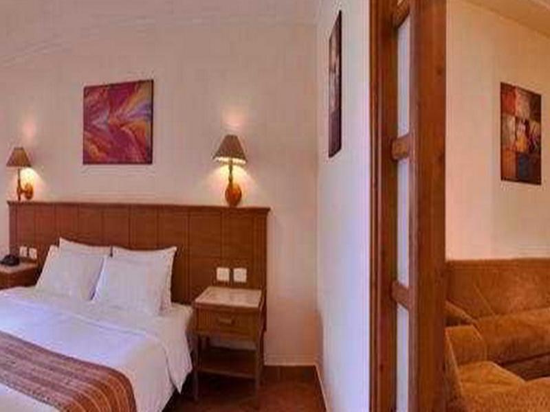 Charmillion Gardens Aquapark Hotel Sharm el-Sheikh Ngoại thất bức ảnh A room at the hotel