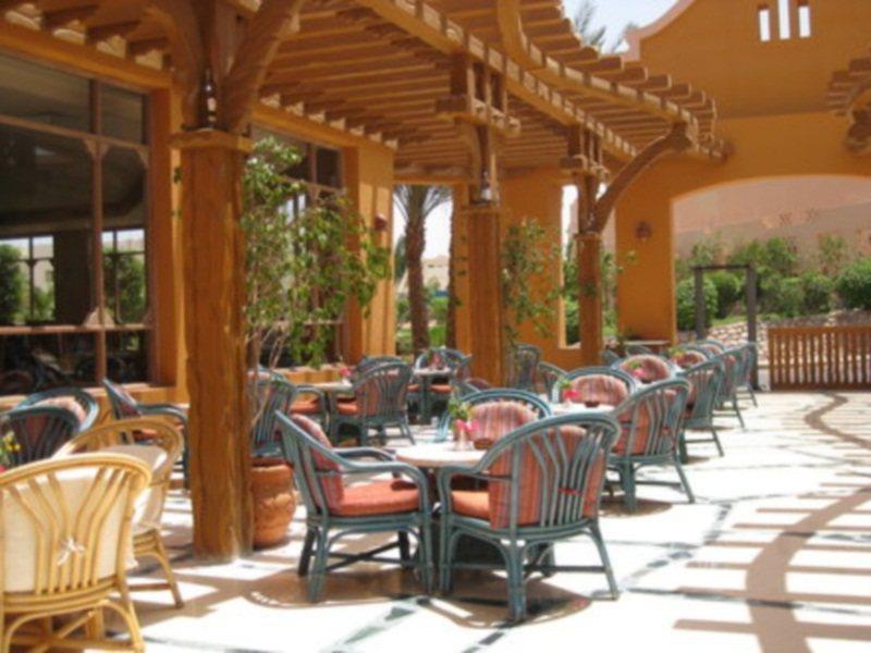 Charmillion Gardens Aquapark Hotel Sharm el-Sheikh Ngoại thất bức ảnh The hotel's restaurant